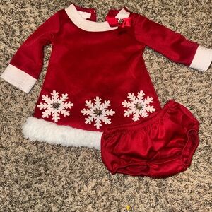 Baby girls Christmas outfit size 6-9 months